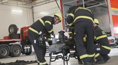 Hasiči mají nové nákladní drony. Pomohou při povodních nebo lesních požárech