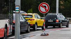 České křižovatky pod dohledem senzorů. Chytré oko odhalí problémy na silnicích