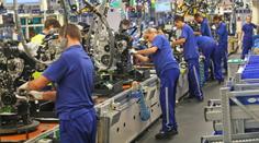 Nošovická automobilka šetří, přichází krize i na další české autovýrobce?