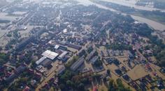 Obrovské škody a desítky obětí. S povodněmi se potýkají i sousední státy