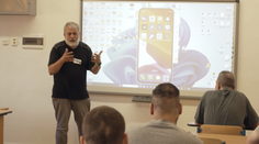 Vězni zasedli do školních lavic. O kurzy digitální gramotnosti mají velký zájem