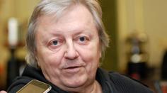 Neckářovi hrozí OSLEPNUTÍ! Musí na OPERACI!