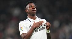 Bílý balet prohloubil krizi Valencie. Doma vyhrál 2:0 a dotahuje se na Barcelonu