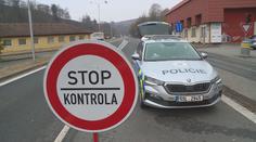 Vláda změnila kontroly na slovenských hranicích. Do školství dá miliardy navíc
