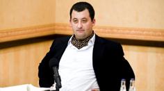 V Bratislavě našli mrtvého podnikatele. Jeho rodina skončila v nemocnici