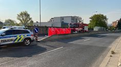 Tragická nehoda motorkáře v Praze. Záchranáři ho oživovali přes půl hodiny