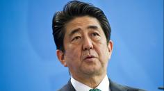 Japonský expremiér po atentátu zemřel. Nebylo to kvůli politice, řekl střelec