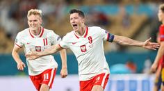 Španělé nedali penaltu a postup je v ohrožení. Lewandowski zachránil bod