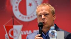 Zemětřesení ve Slavii! Generální ředitel končí, stačila jedna SMS