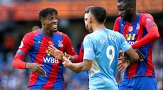 Útočník Crystal Palace sestřelil gólem City, teď je obětí rasismu