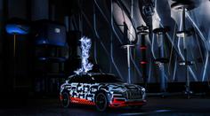 Mezi blesky: Audi zavřelo svůj prototyp do Faradayovy klece