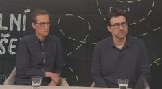 Žádná škola v peřince: Děti vystavme tlaku, jednat v rukavičkách nepomůže, říká učitel