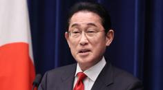Útok na japonského premiéra. Atentátník na něj hodil zřejmě bombu