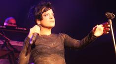 OBRAZEM: Lily Allen poprvé v Praze. Sklidila obří potlesk