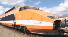 Do Prahy přijel legendární vlak TGV. Jezdí rychlostí 300 km/h