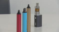 Ministerstvo chce zakázat elektronické cigarety. Lidé proti tomu sepsali petici