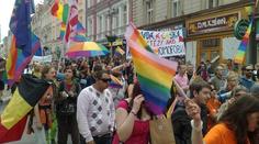 PRAGUE PRIDE! HROZÍ ÚTOK EXTRÉMISTŮ na gaye a lesby?!