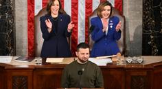Ukrajina se nikdy nevzdá, řekl Zelenskyj v americkém Kongresu. Sklidil bouřlivé ovace