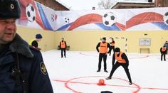 Vězení pro fotbalovou hvězdu? Hrál se zápas, přijela i televize!