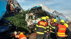 Kabina strojvůdce byla zdemolovaná. Provoz na jedné koleji byl obnoven