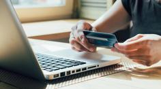 Stížností na e-shopy před Vánoci přibývá. Odborníci poradili, na co si dát pozor