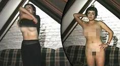 Pornoskandál! Mluvčí premiérky se svlékala před kamerou