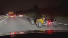 VIDEO: Po Pražském okruhu se proháněla formule. Policie hledá svědky