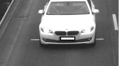 Policisté překvalifikovali loupež ve Zličíně na pokus vraždy, teď pátrají po vrazích