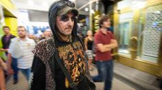 Karim provází podsvětím: Drogy, prostituce a mafie v centru Prahy!