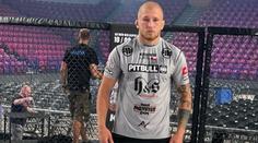 'Hambáč' se naladil na KSW hokejem. Vhodil čestné buly a přinesl štěstí