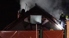 Rekonstruovaná chata lehla popelem, škoda dva a půl miliónu