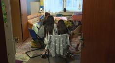 Bludný kruh rodin z ubytoven. Reportér zkusil život samoživitelů, výsledek je deprimující