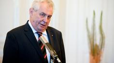 MF DNES: Zeman válcuje českou politiku! A vůdčí roli si užívá...