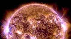 Vědci zaznamenali masivní erupci na Slunci. Zemi hrozí geomagnetická bouře