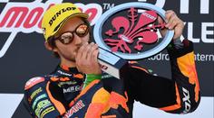Vycházející hvězdy MotoGP. Kdo dostal letos šanci zazářit v nejsilnější kubatuře?
