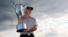 McIlroy vyhrál druhý turnaj v řadě, o prémii se popere s Woodsem