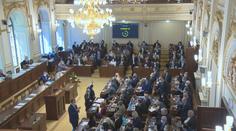 Po 4 letech jsou bez práce. Podívejte se, kteří poslanci dostali padáka