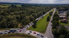 Velká dopravní zácpa v Havířově. Řidiči tam mohou uváznout i na hodinu