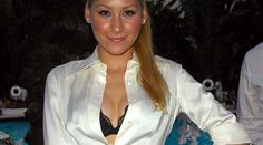 Anna Kurnikovová jako sexy sekretářka