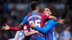 Aubameyang vystřelil Barceloně výhru, Sevilla zvládla přestřelku