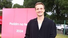 Martin Carev oznámil radostnou novinu. Pochlubil se miminkem v náručí