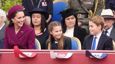 Kate sdílela soukromé rodinné video. George, Charlotte i Louis na něm dovádějí