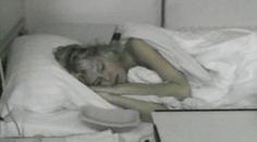 Charlieho andílek umírá. S rakovinou bojuje před kamerami