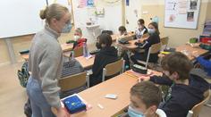 Přinese omikron konec covidu? Experti vysvětlují, co se teď bude dít