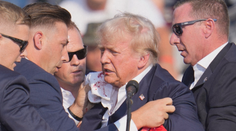 Američané nemohou atentátu na Trumpa uvěřit. Co se děje? ptá se svědek