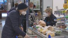 Češi se snaží bojovat s drahotou. Na těchto věcech šetří nejvíce