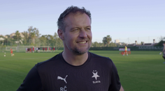 Černý o Kinském: Víme, co umí. Zvládl to i v hlavě, chválil bývalý brankář Spurs