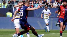 Verona srazila Cagliari, k výhře pomohl gólem i Čech Barák