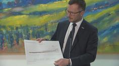 Ministr přešlapů! Odborníci se shodují v hodnocení Nekulova vedení resortu