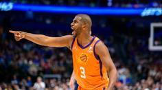 Chris Paul zuřil. Fanoušek napadl rodinu hvězdy NBA při zápase